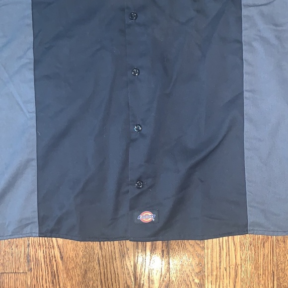 Dickies button down shirt - Picture 3 of 7